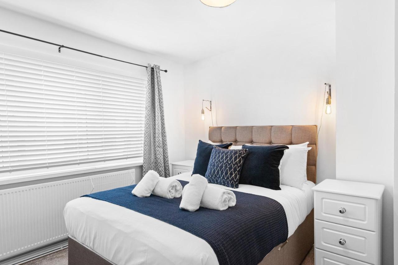 Off Road Parking, Garden, Smart Tv'S In All Rooms! Morriston Εξωτερικό φωτογραφία