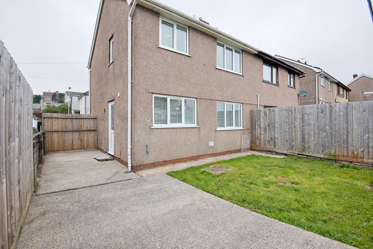 Off Road Parking, Garden, Smart Tv'S In All Rooms! Morriston Εξωτερικό φωτογραφία